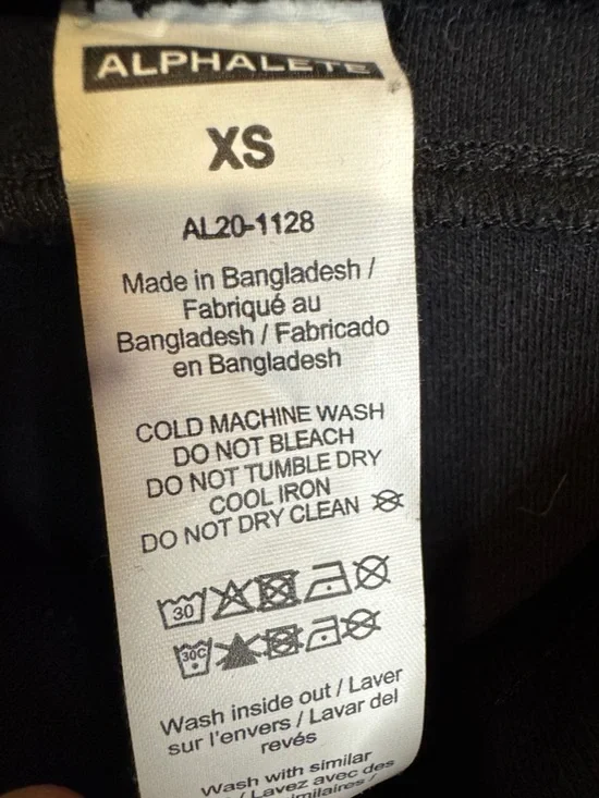 Alphalete Black Slim-Fit Joggers - Picture 2 of 9